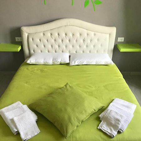 Rosa Verde كاسيلّي تورينيسي المظهر الخارجي الصورة